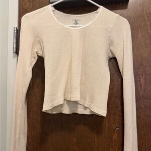 Brandy Melville Cream Long Sleeve Tee